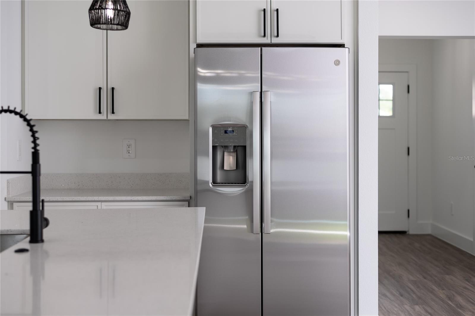 Image 4 of 47 For 1891 Van Allen Circle