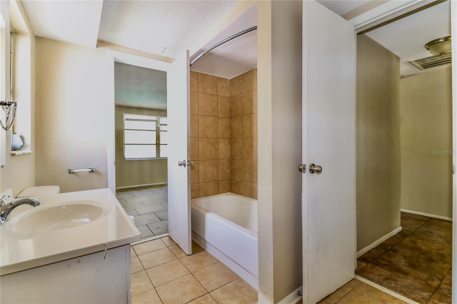 Image 12 of 16 For 9636 Mark Twain Lane