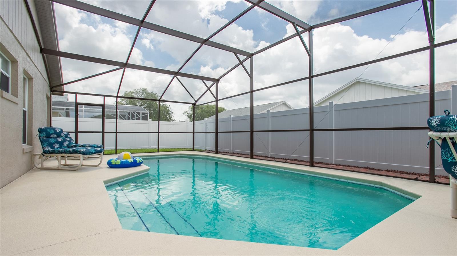 Image 2 of 25 For 7802 Laurel Oak Lane