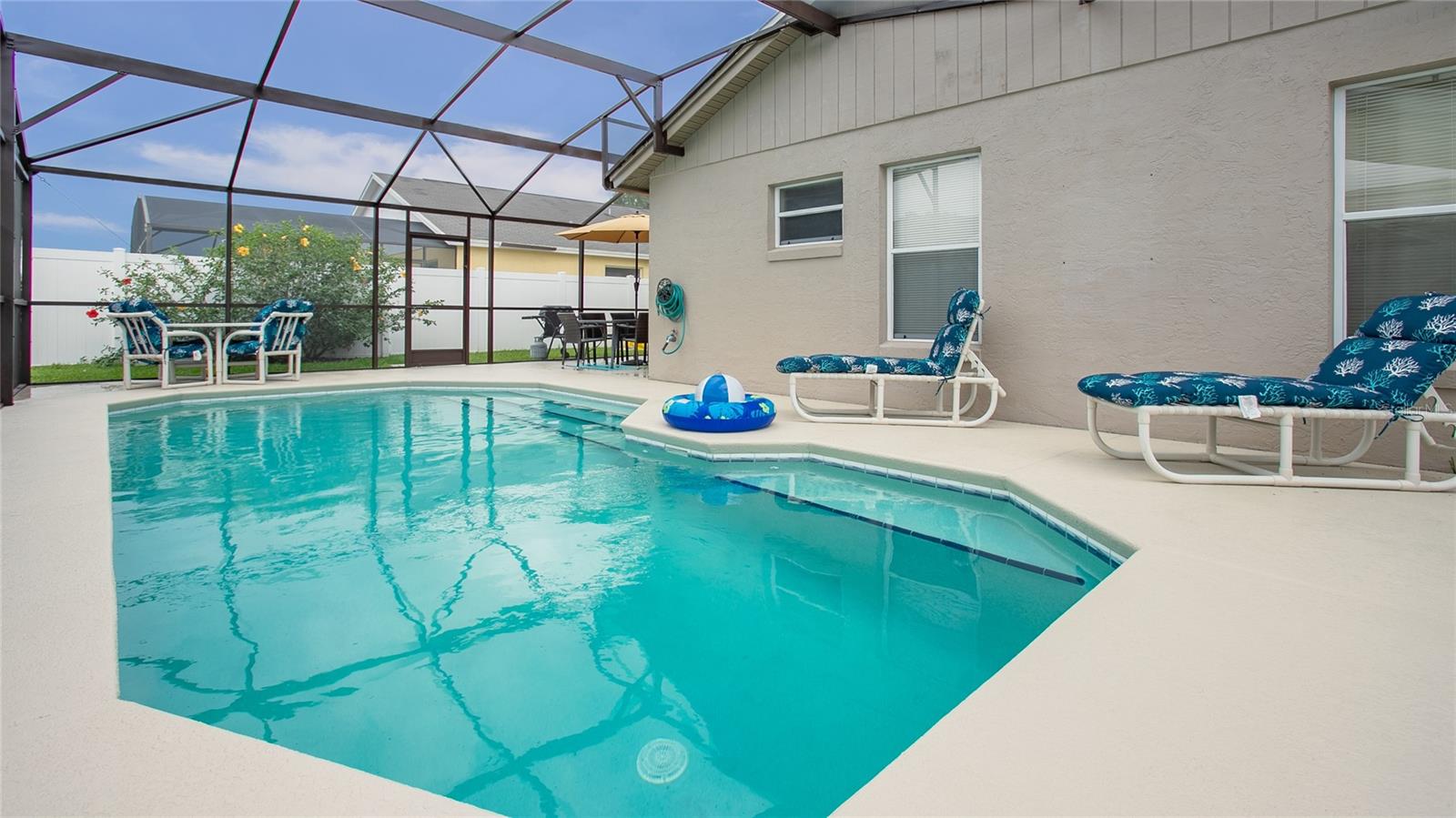 Image 21 of 25 For 7802 Laurel Oak Lane