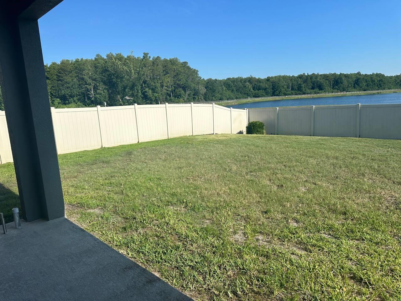 Image 22 of 27 For 3877 Mt Vernon Way