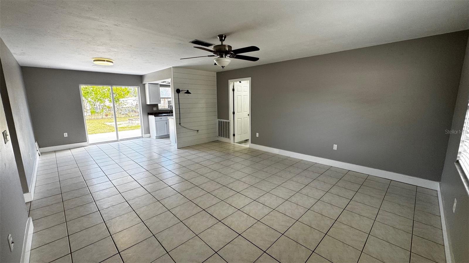 Image 8 of 21 For 3935 Middlesex Place