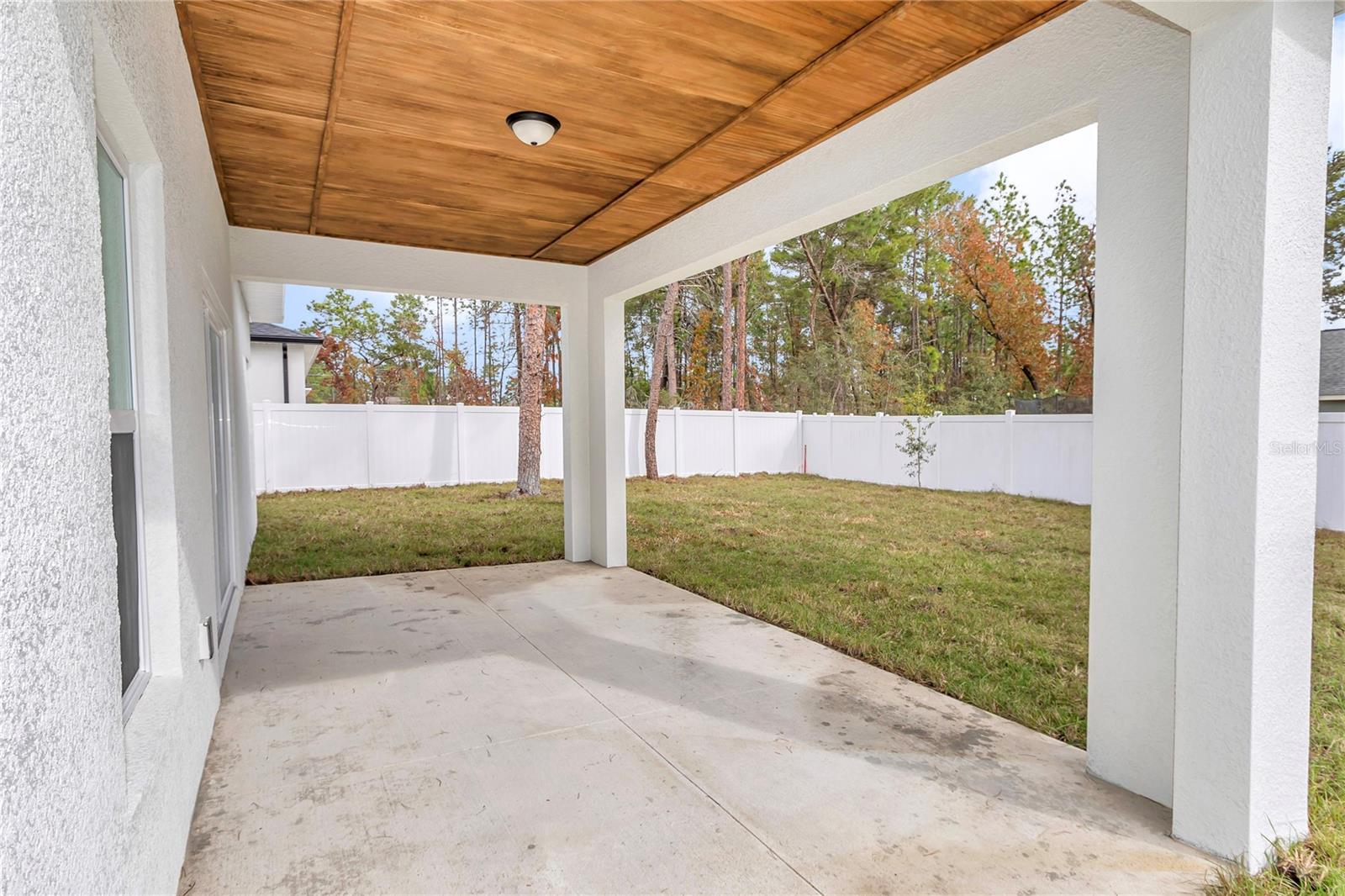 Image 11 of 44 For 13177 67th Avenue