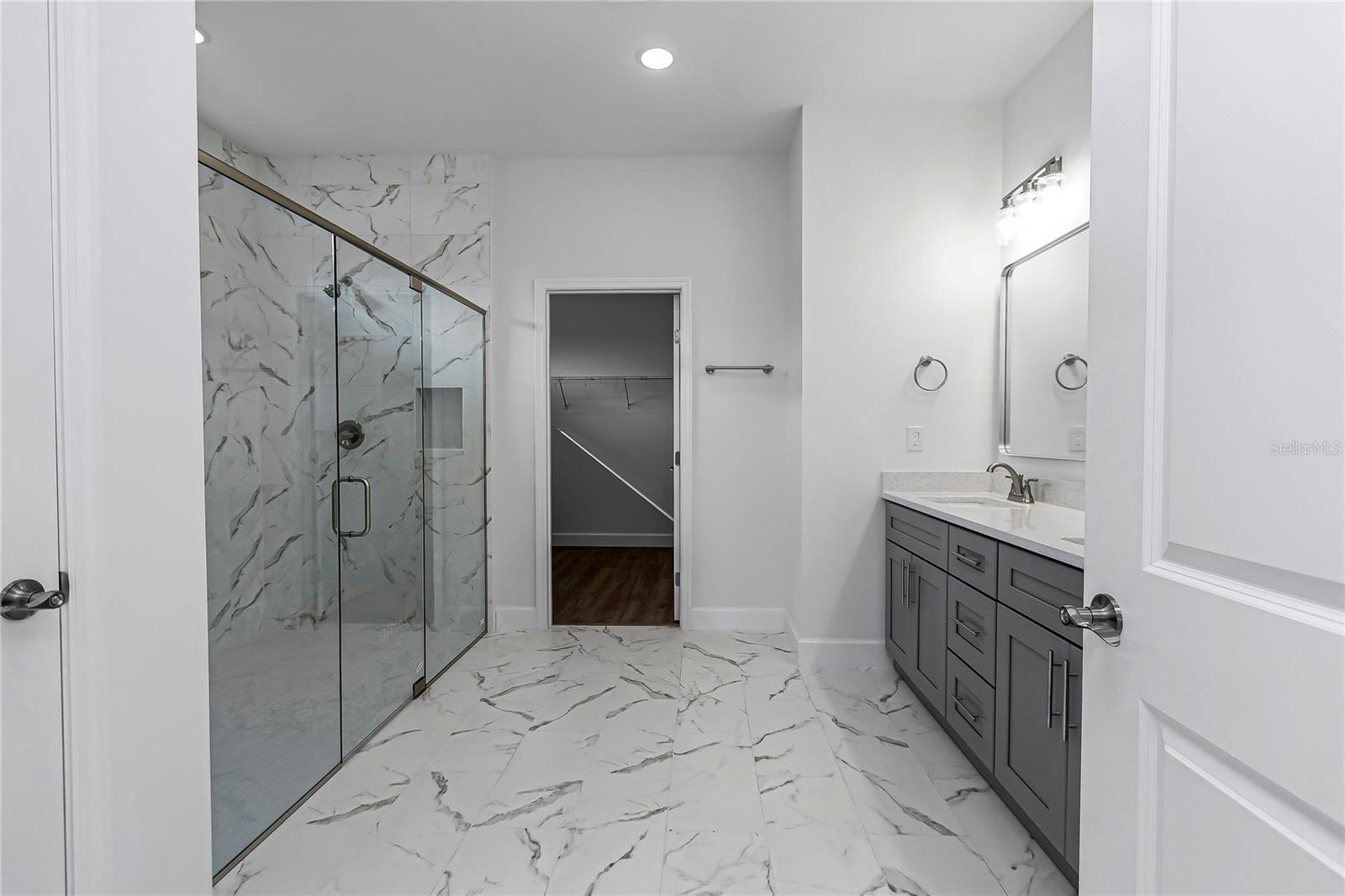 Image 36 of 44 For 13177 67th Avenue