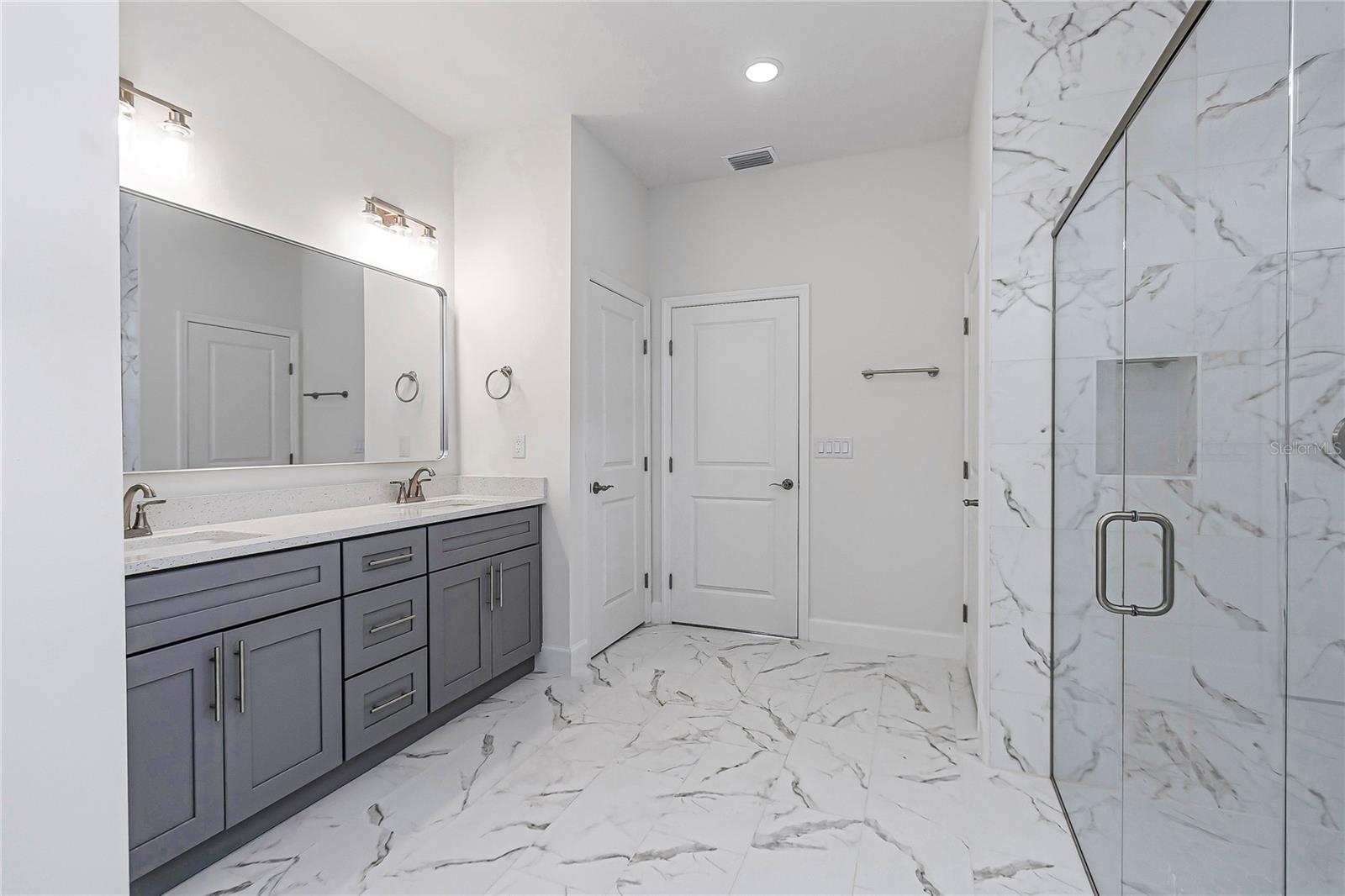 Image 37 of 44 For 13177 67th Avenue