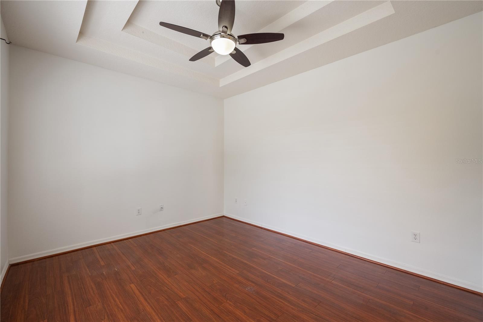 Image 15 of 41 For 13676 Beauregard Place