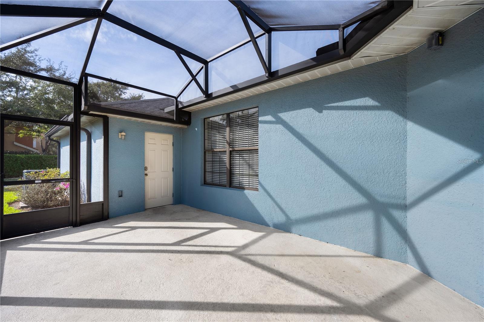 Image 27 of 41 For 13676 Beauregard Place