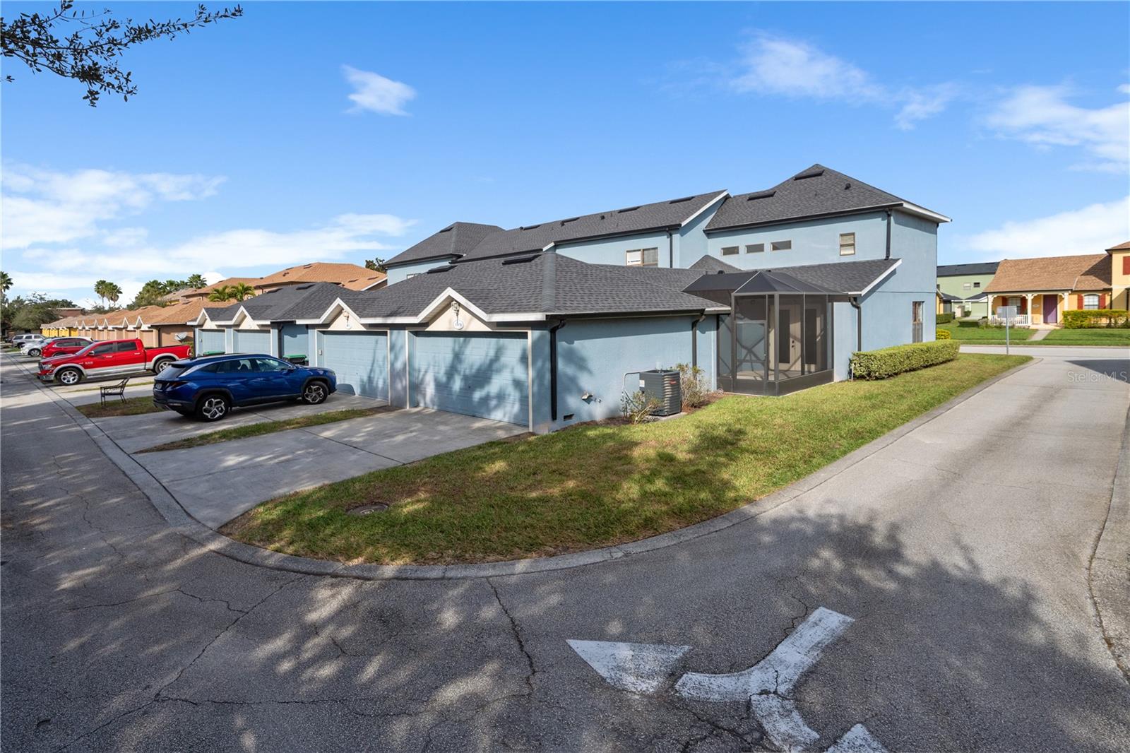 Image 29 of 41 For 13676 Beauregard Place