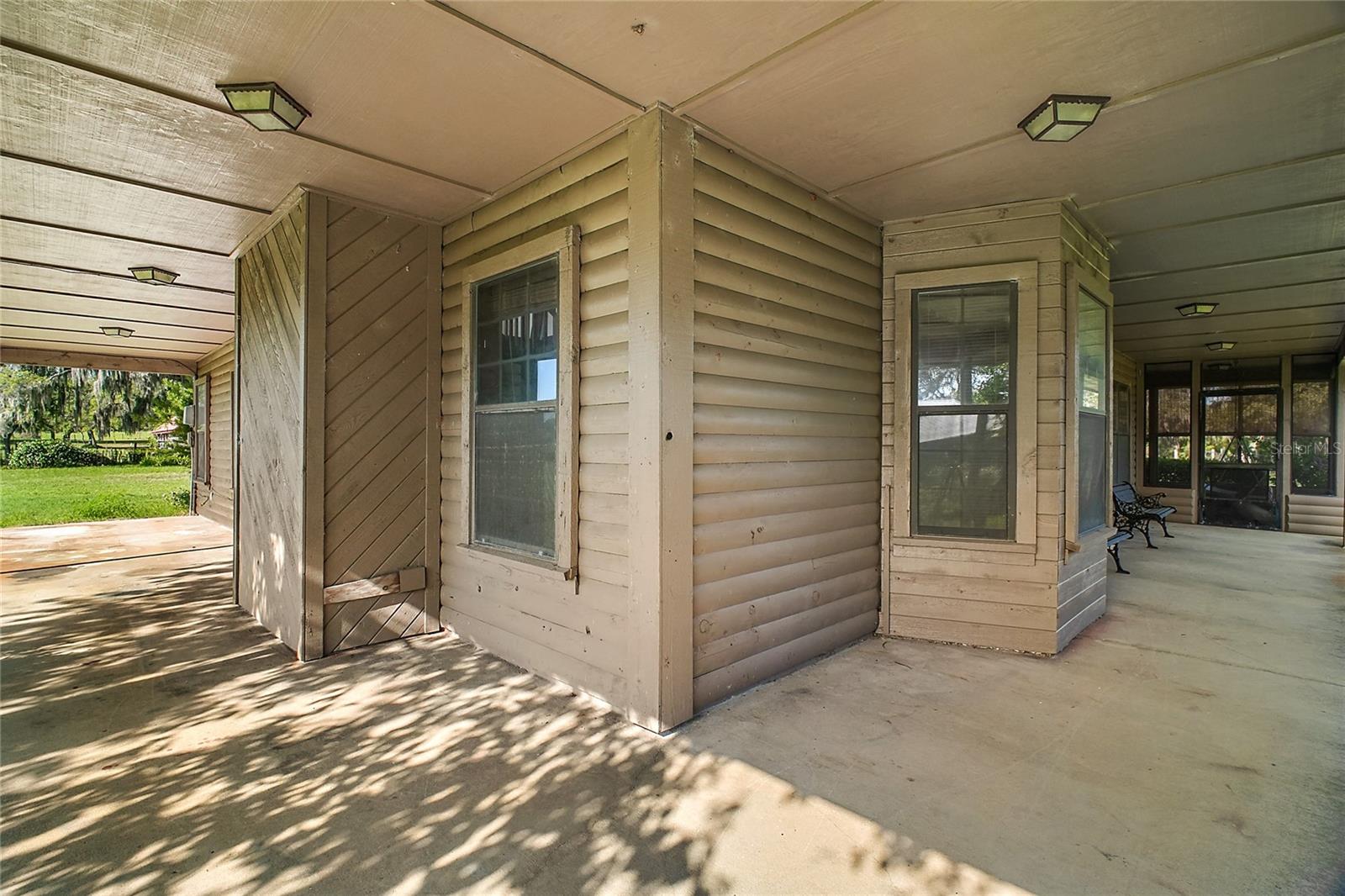 Image 11 of 41 For 17952 Lookout Hill Road