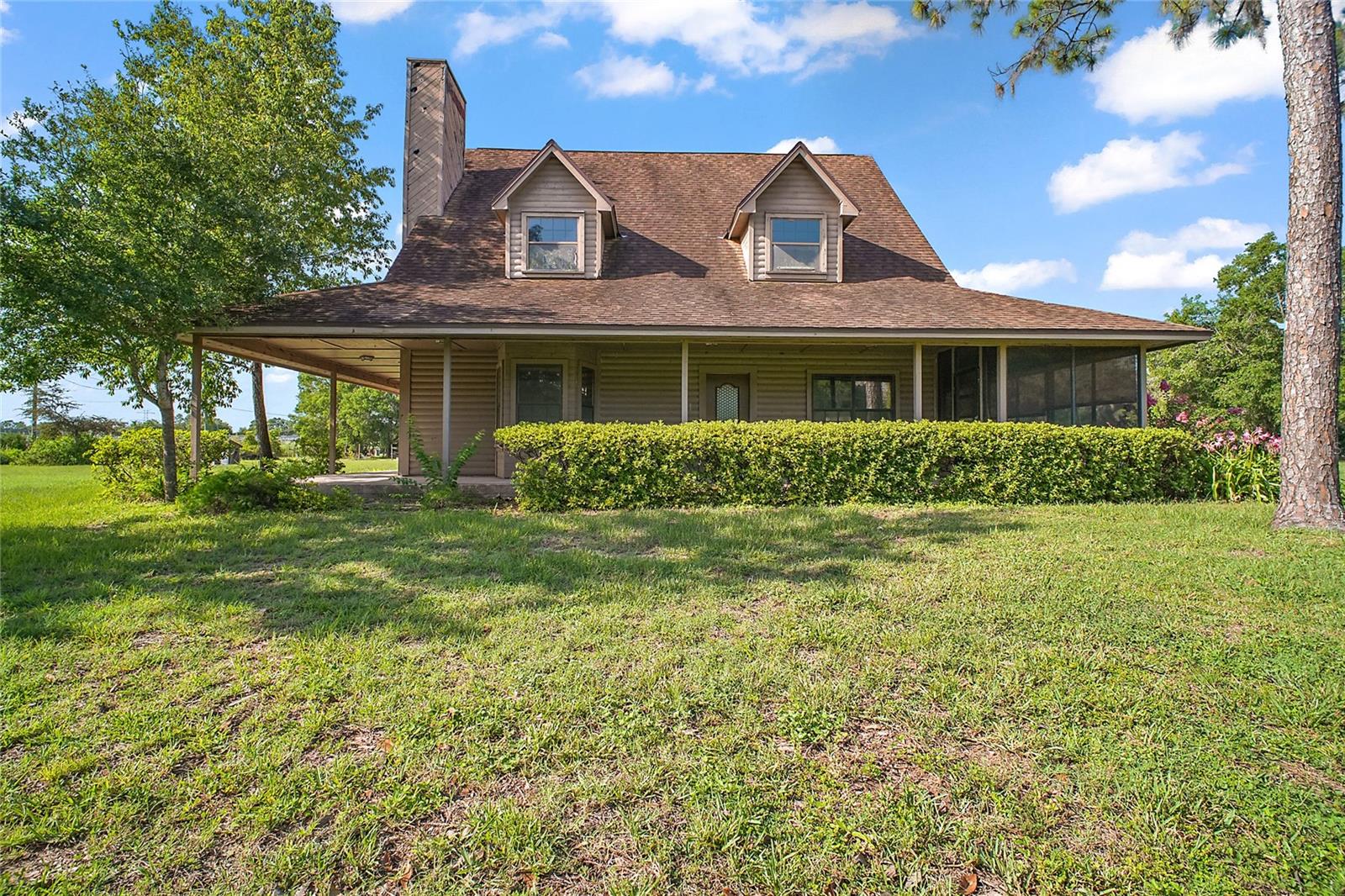 Image 6 of 41 For 17952 Lookout Hill Road