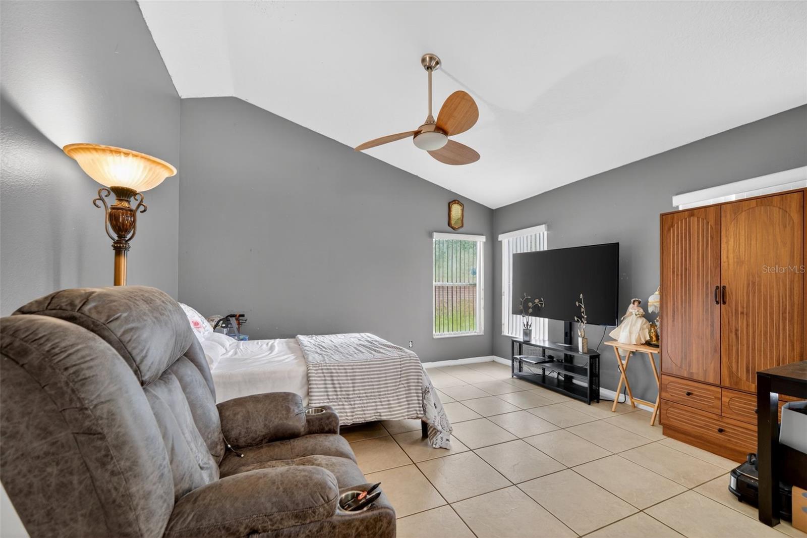 Image 7 of 30 For 4140 Maidu Court