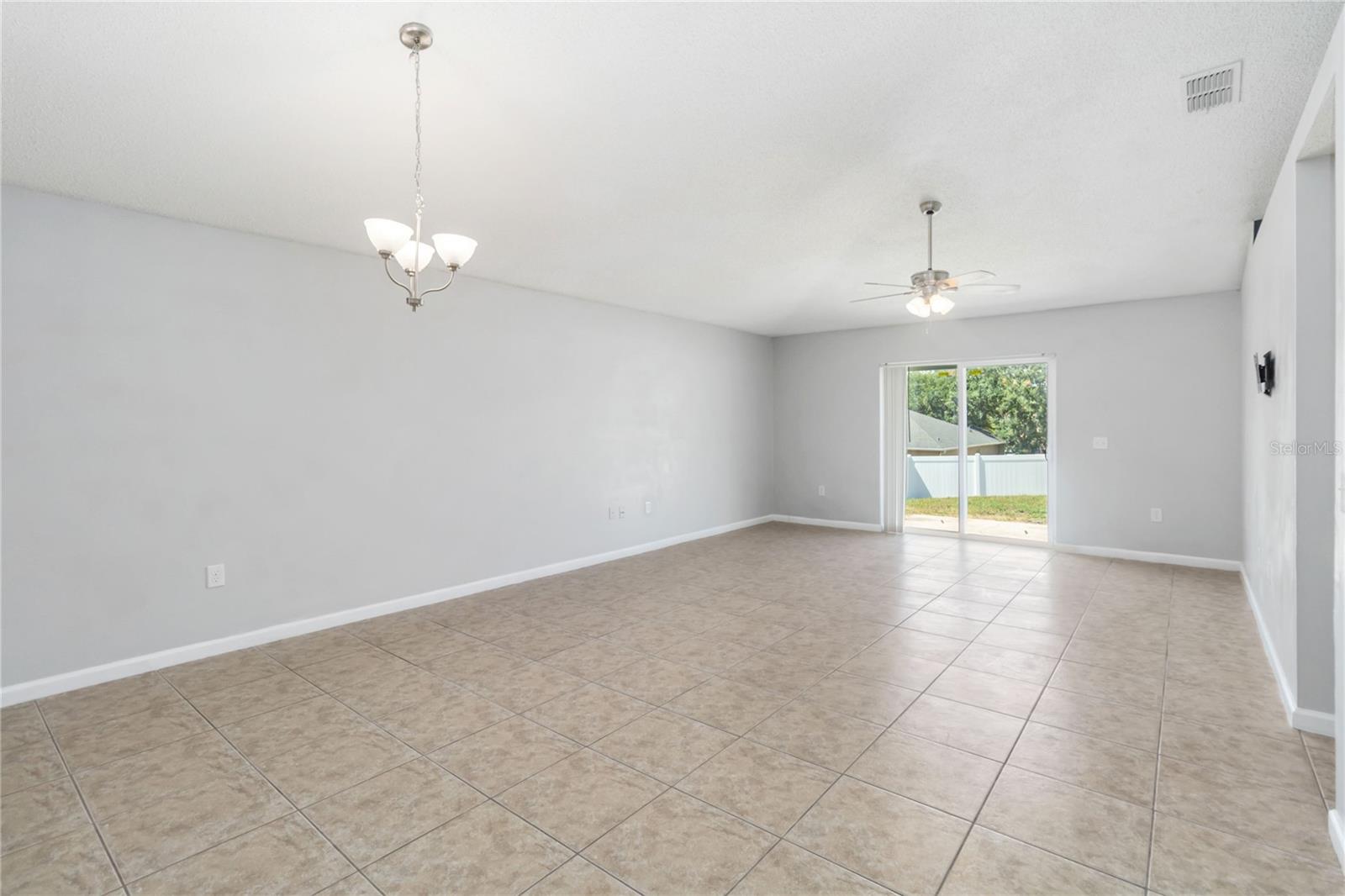 Image 18 of 40 For 2225 Sandridge Circle