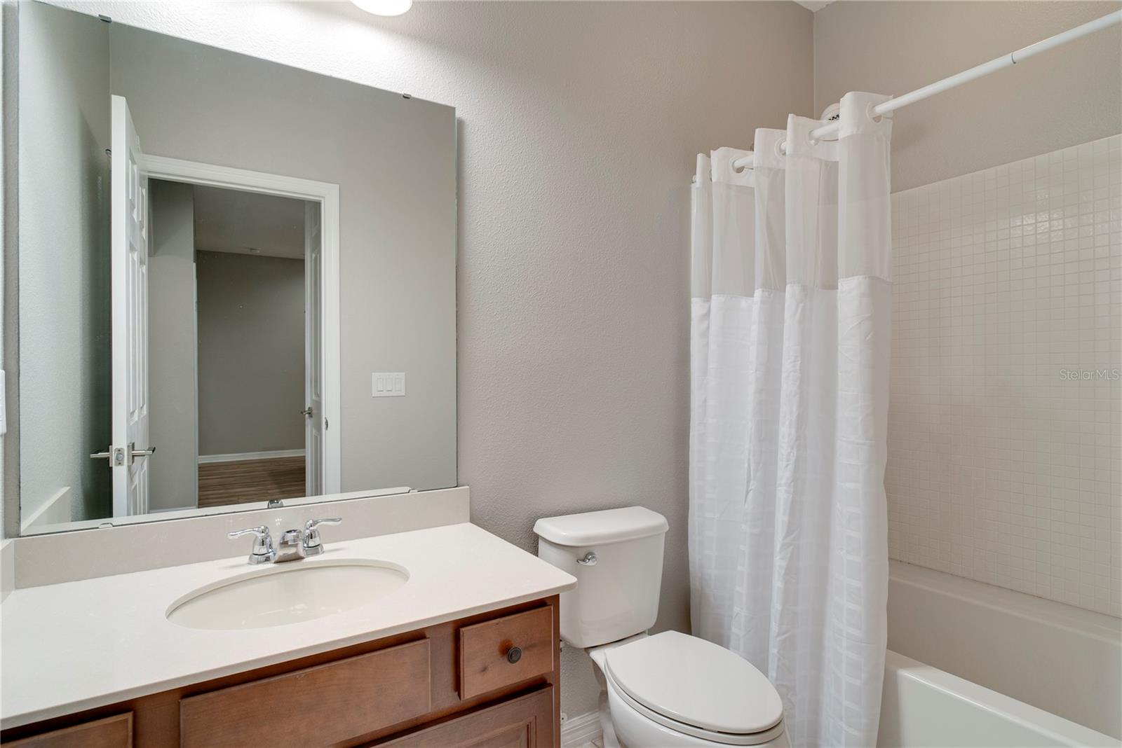 Image 26 of 37 For 814 Walkers Grove Lane