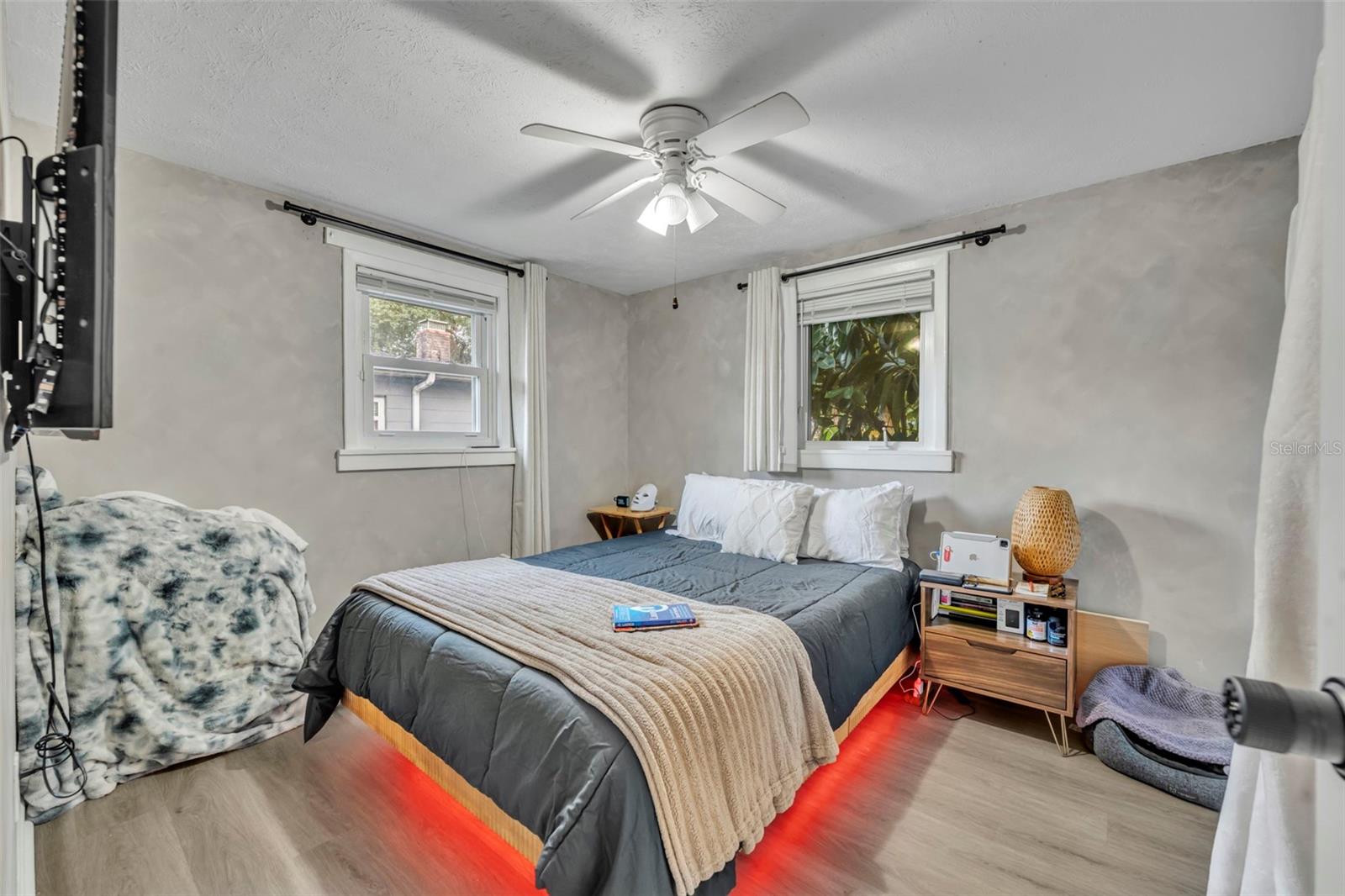 Image 7 of 15 For 414 Muriel Street