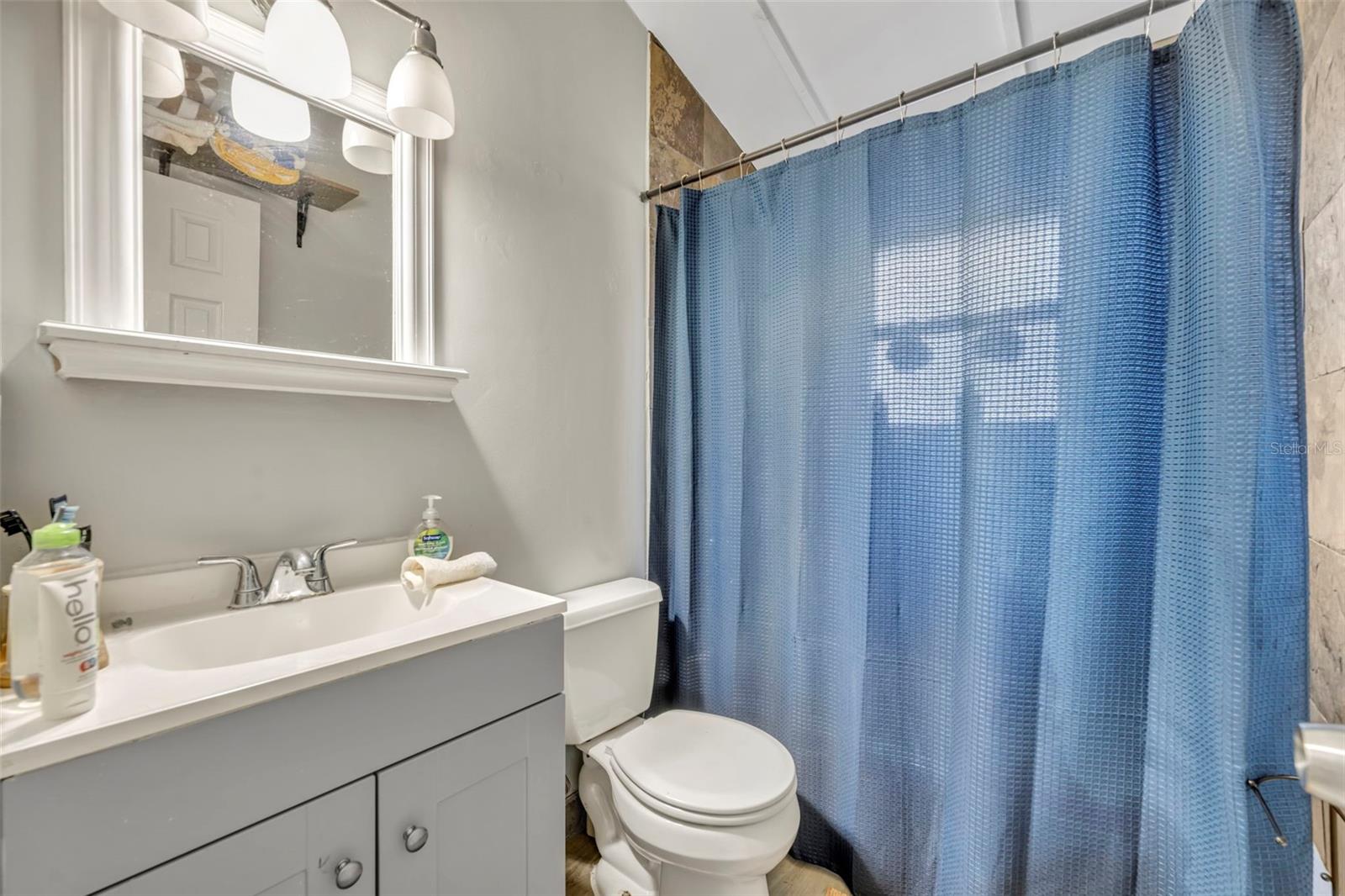 Image 8 of 15 For 414 Muriel Street