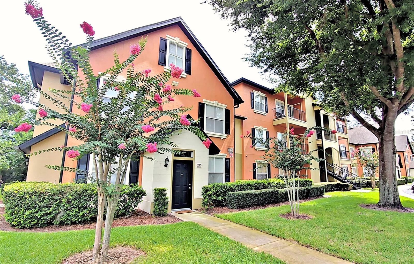 Image 4 of 10 For 6025 Westgate Drive 2524