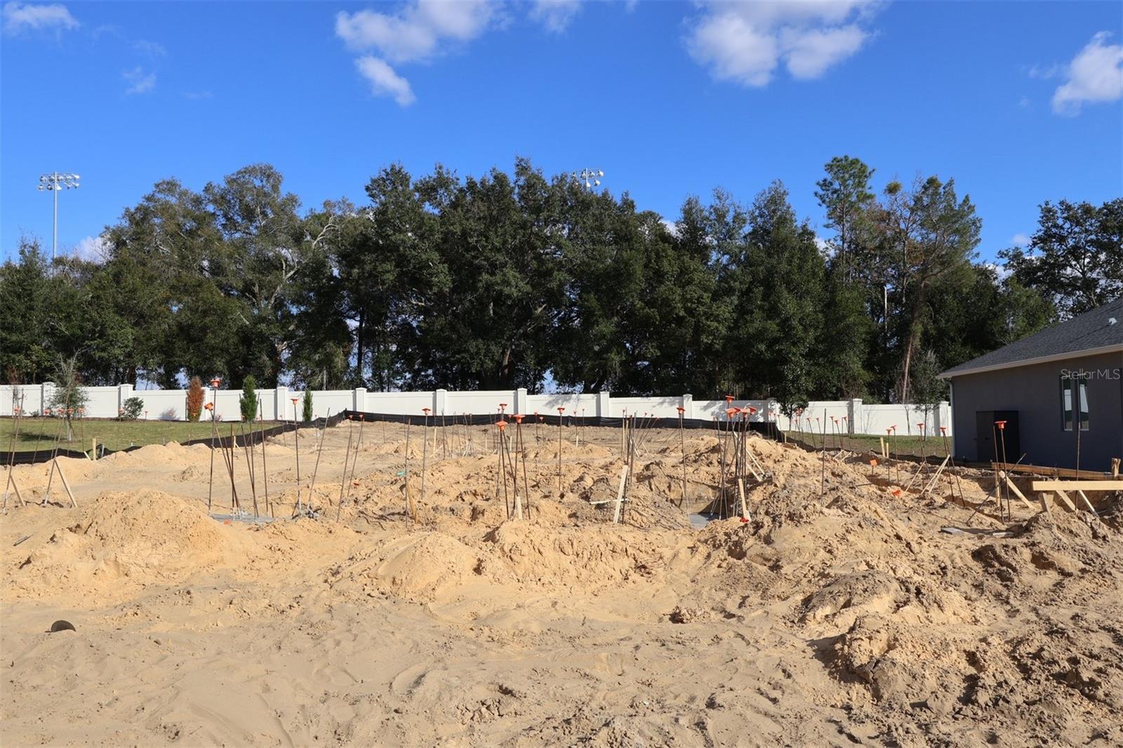 Image 2 of 3 For 3270 Wolf Lake Avenue