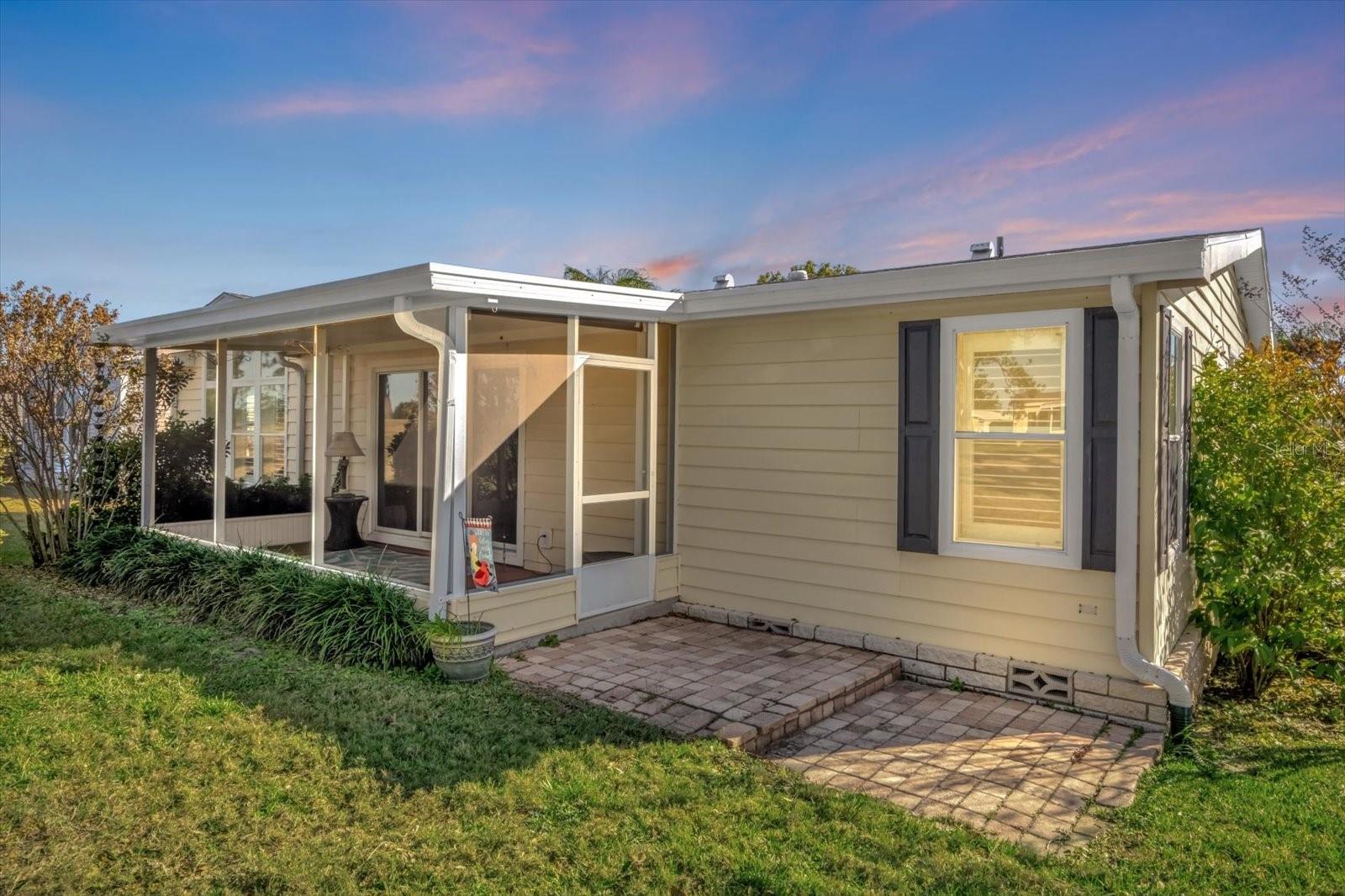 Image 26 of 46 For 3448 Greenbluff Road 1130