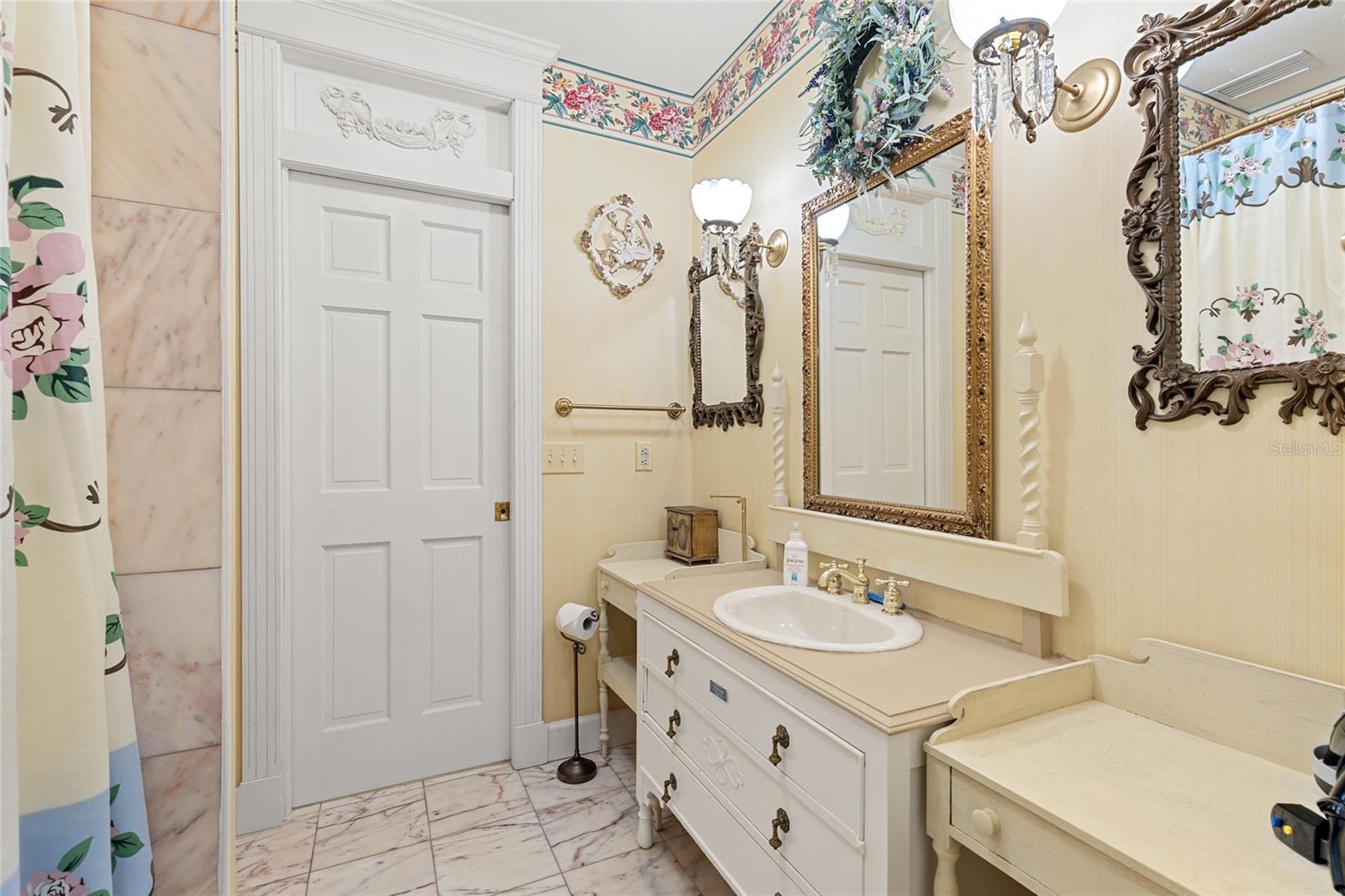 Image 38 of 95 For 6275 Halabrin Road