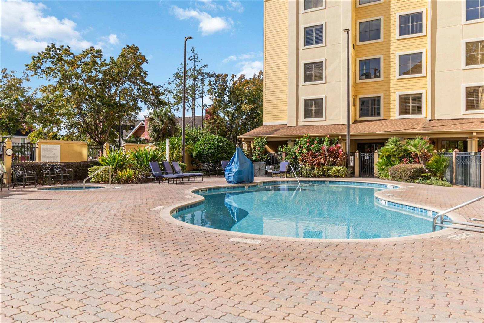 Image 16 of 24 For 7601 Canada Avenue 431