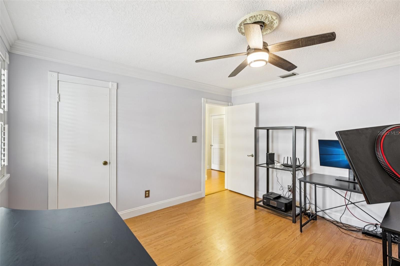 Image 17 of 27 For 1500 Gay Road 21-c