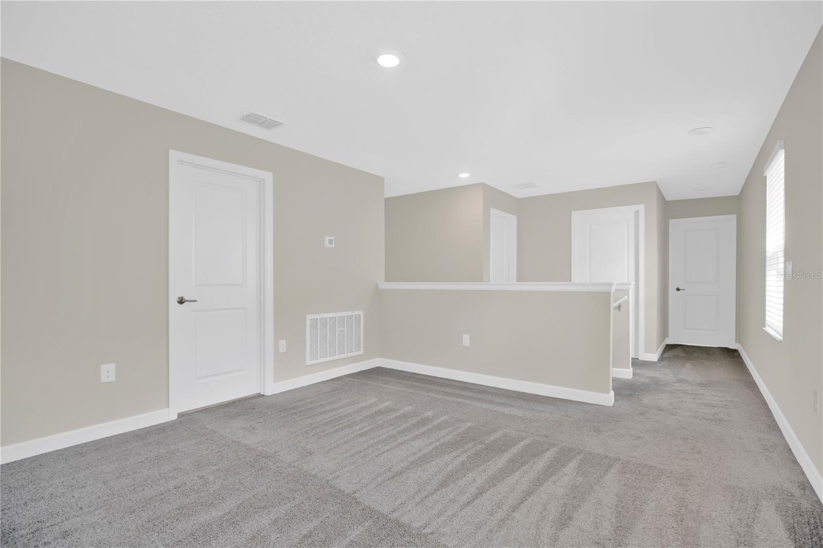 Image 17 of 45 For 11839 Charades Street