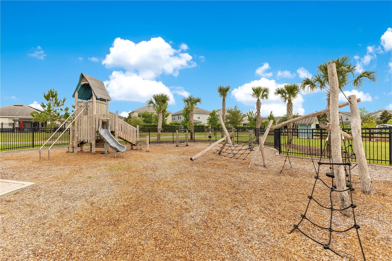 Image 42 of 45 For 11839 Charades Street