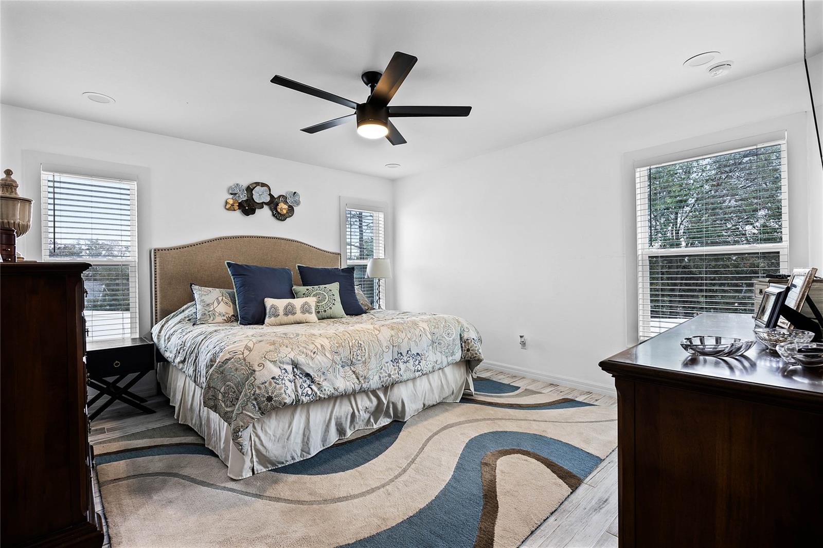 Image 10 of 26 For 10339 Castillo Court