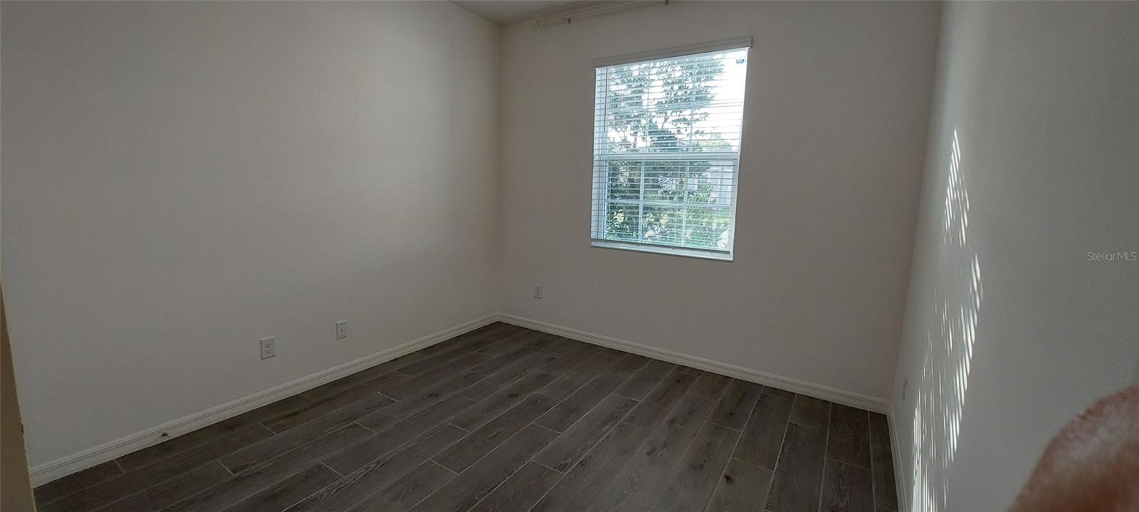 Image 8 of 26 For 1608 Sky Lakes Drive