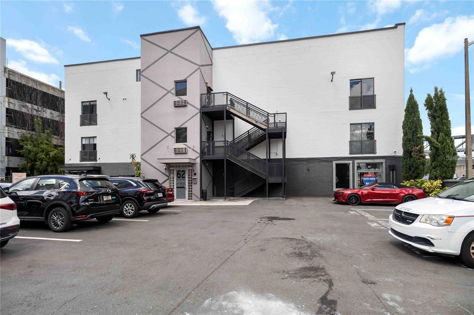 Image 29 of 36 For 62 Colonial Drive 301