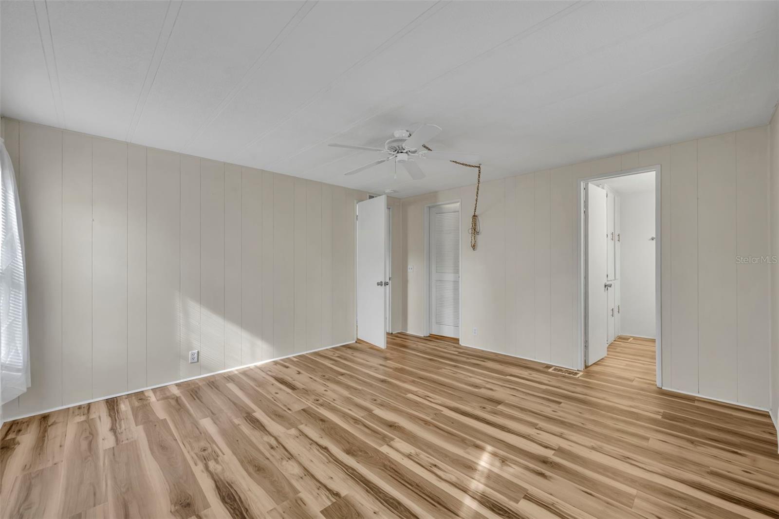 Image 15 of 29 For 3470 Banberry Circle 1786