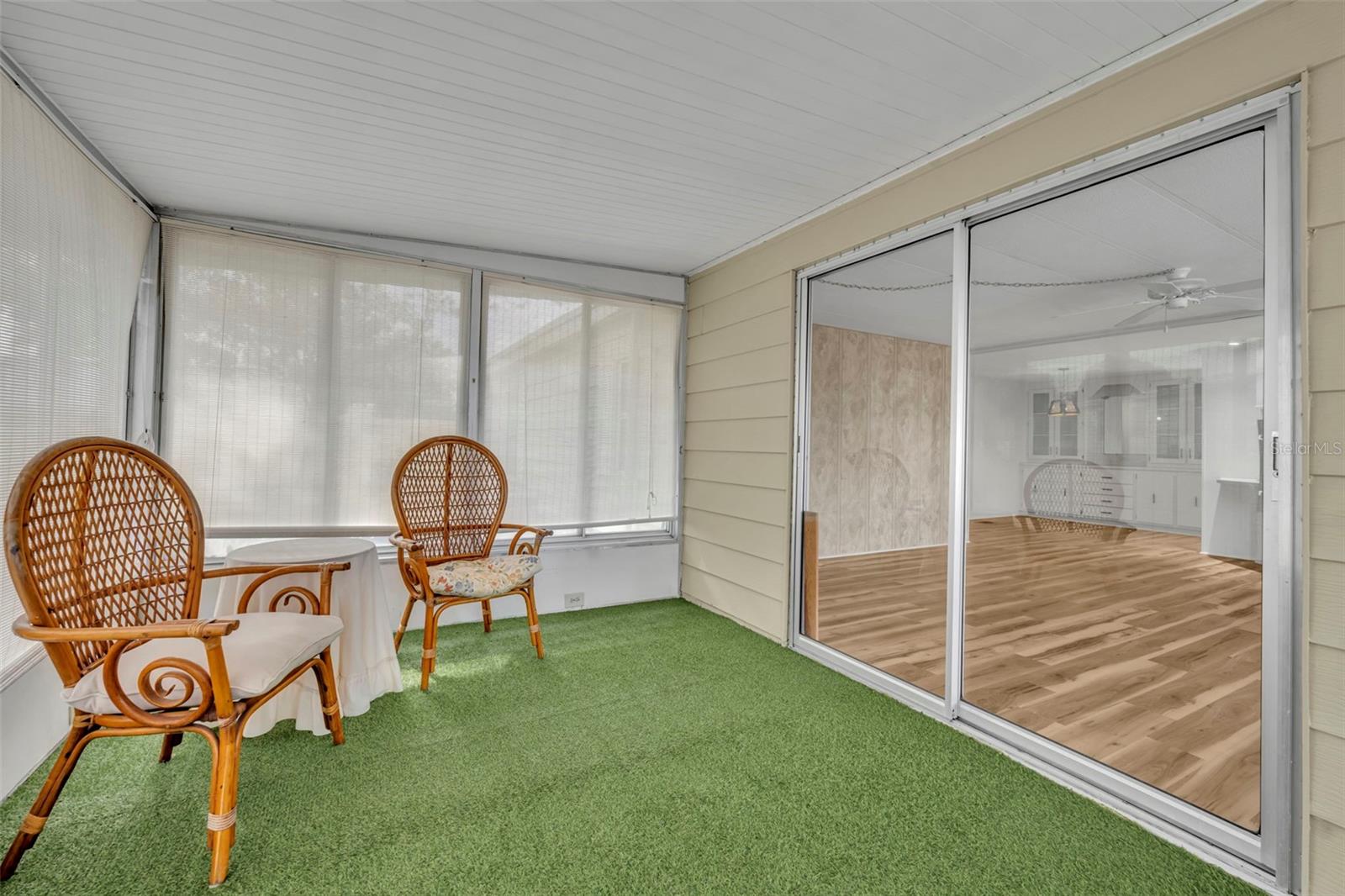 Image 21 of 29 For 3470 Banberry Circle 1786