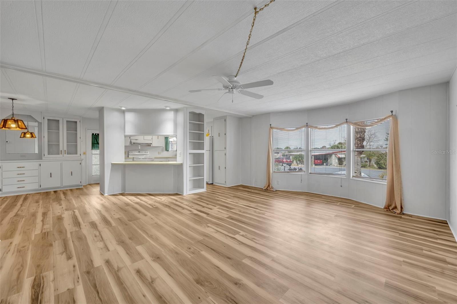 Image 7 of 29 For 3470 Banberry Circle 1786