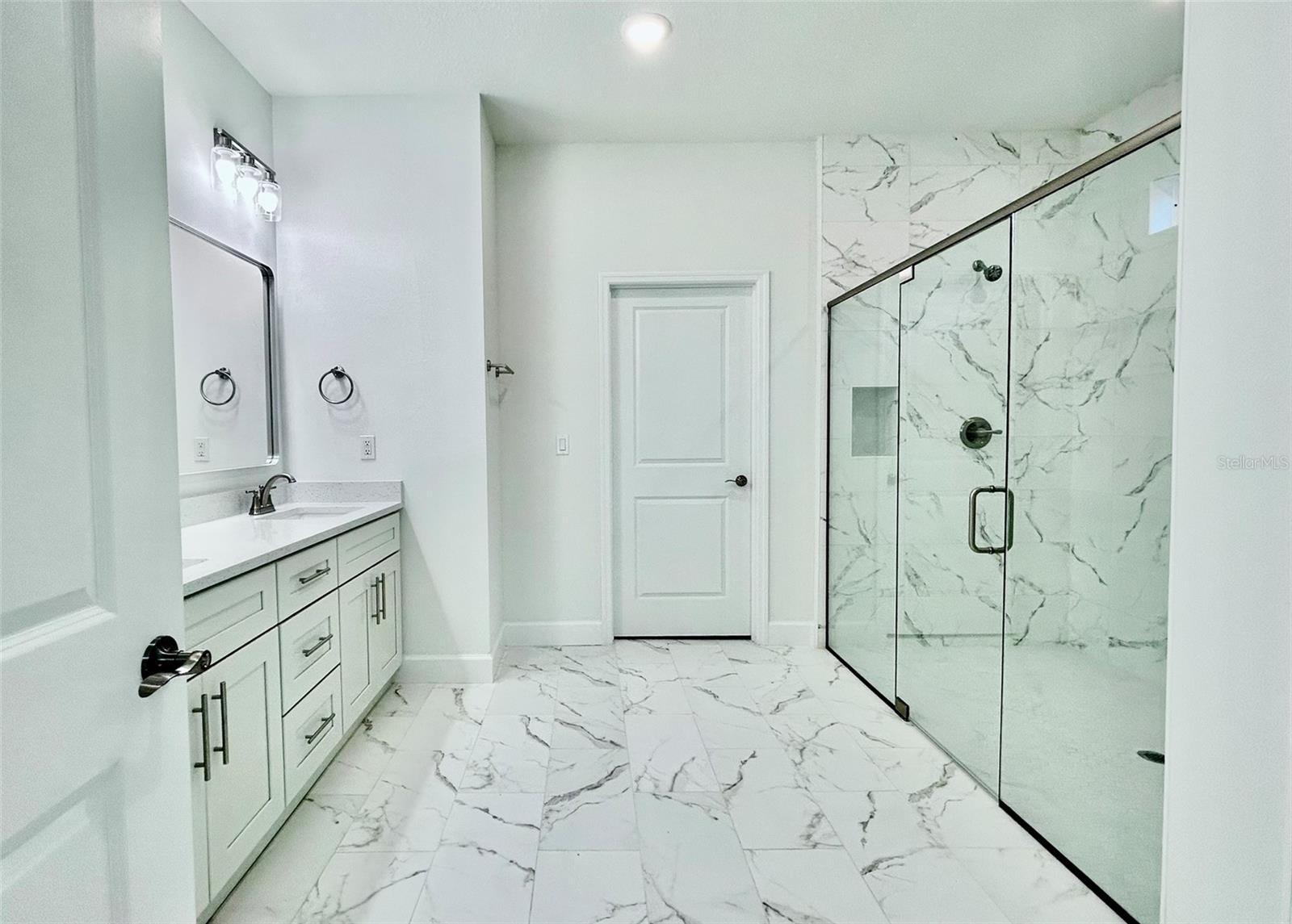 Image 23 of 36 For 9493 Agatha Drive