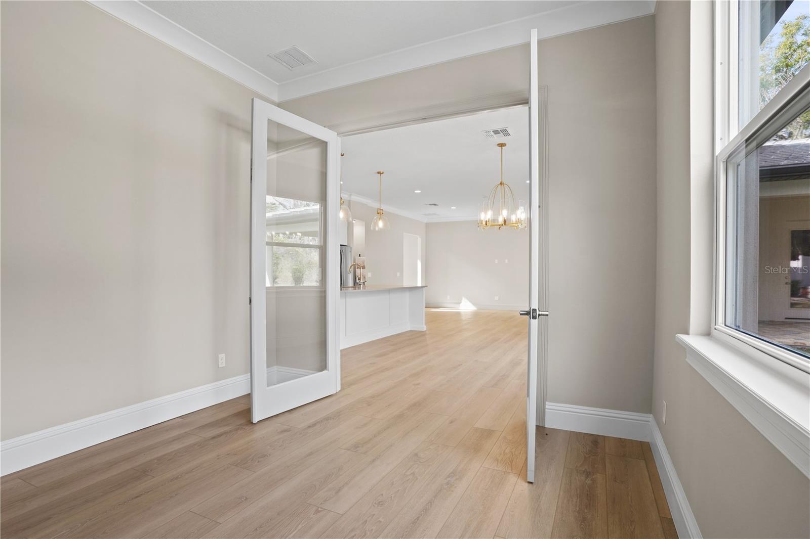 Image 22 of 62 For 539 Sanctuary Golf Place