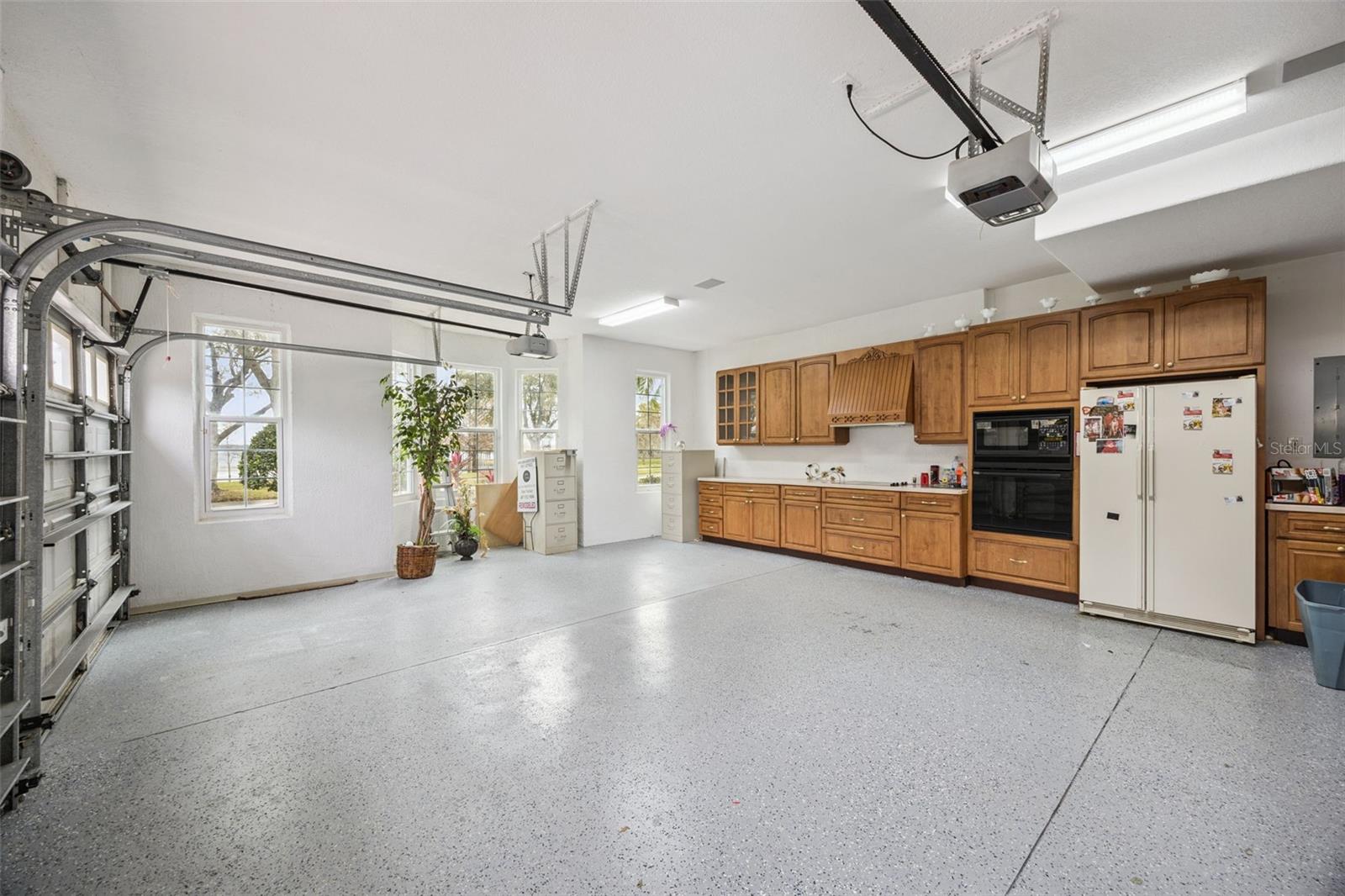 Image 48 of 72 For 8742 Southern Breeze Drive