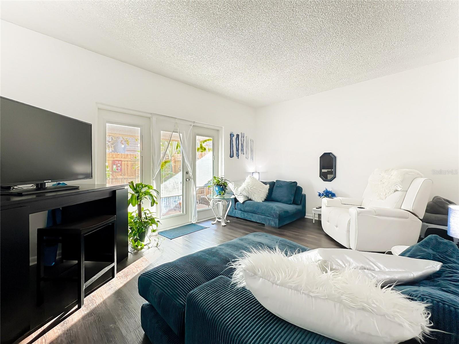 Image 11 of 30 For 200 Saint Andrews Boulevard 3203