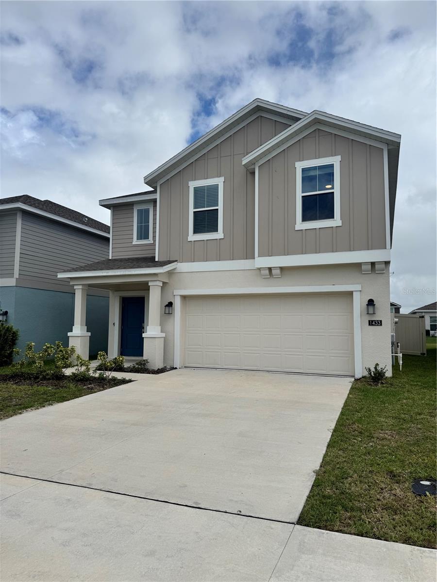 Image 2 of 6 For 1433 Austin Street Drive