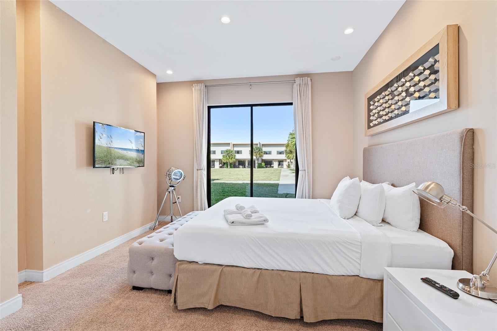 Image 34 of 49 For 7457 Bleecker Lane