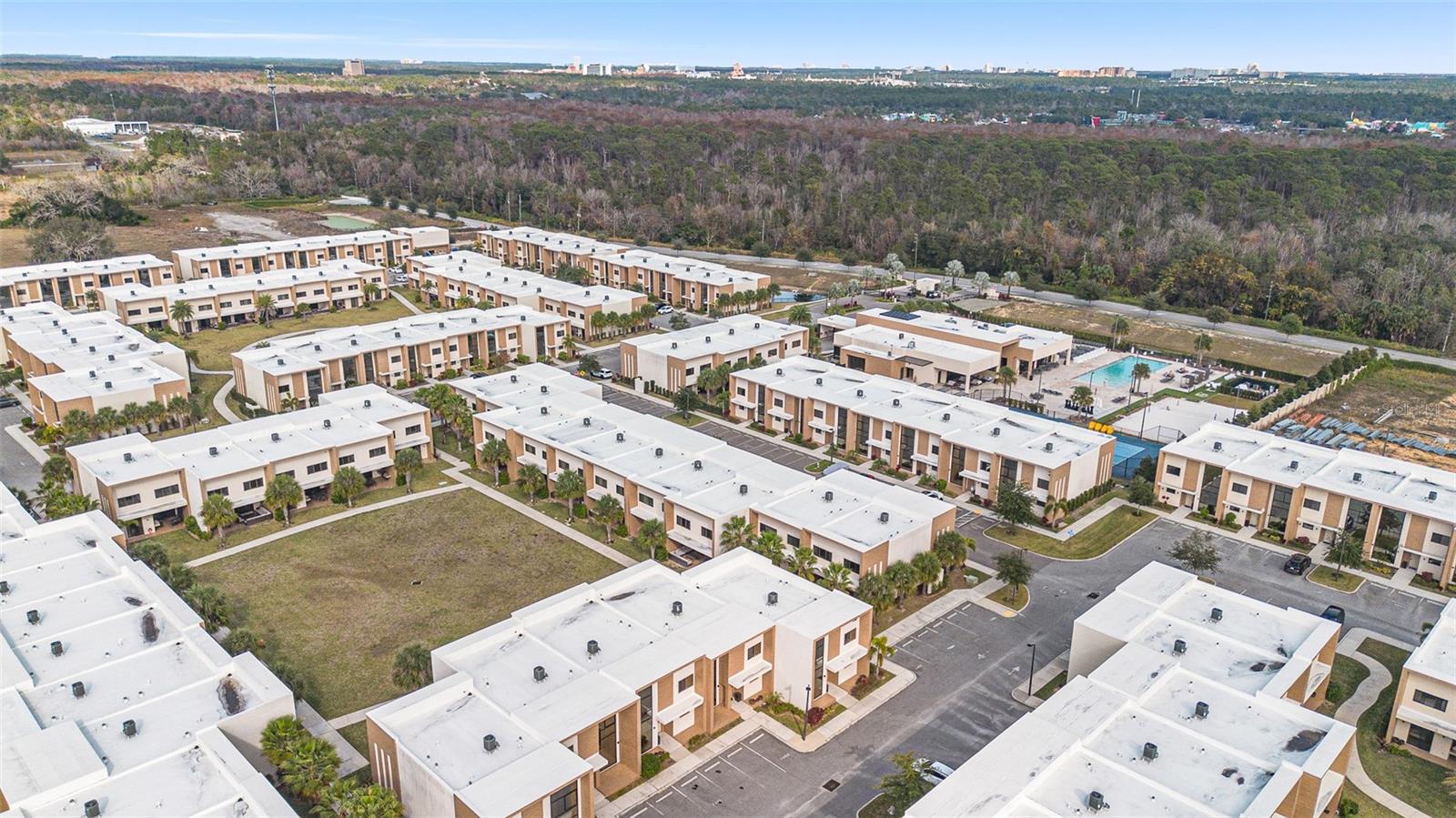 Image 8 of 49 For 7457 Bleecker Lane