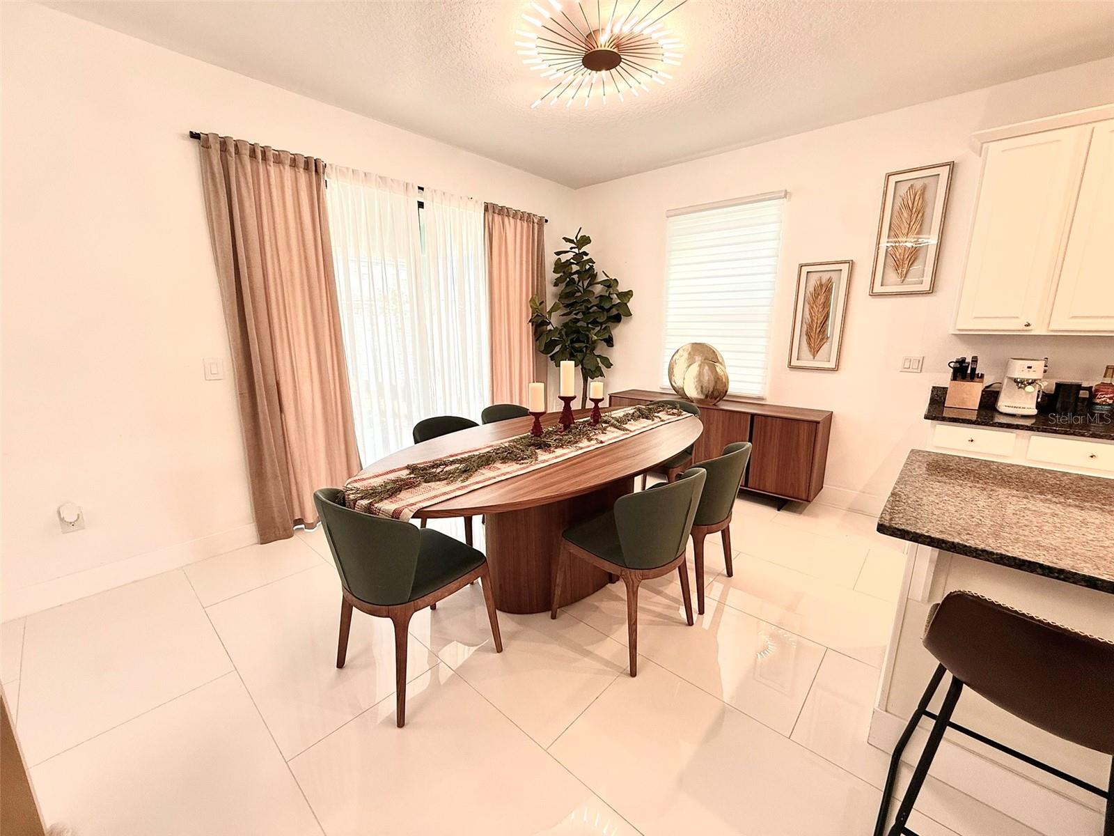 Image 10 of 43 For 2551 Avian Loop