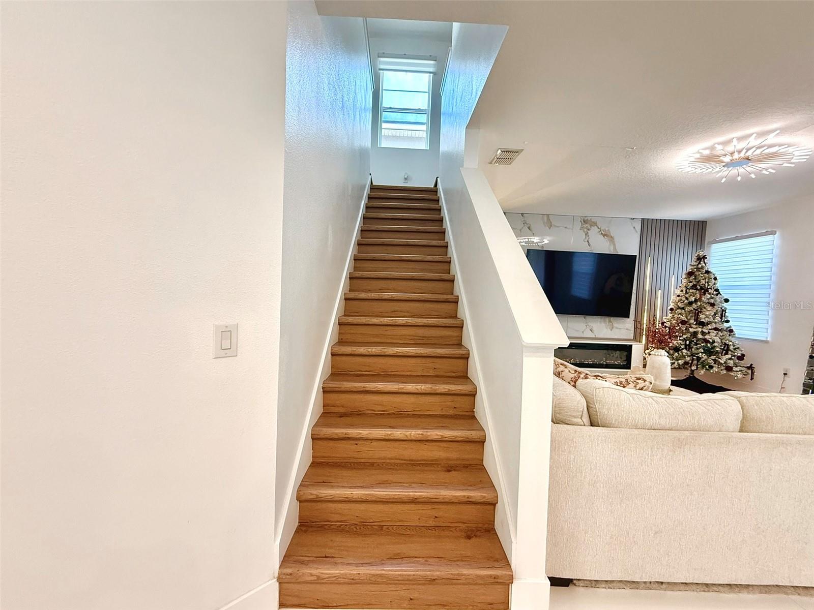 Image 17 of 43 For 2551 Avian Loop