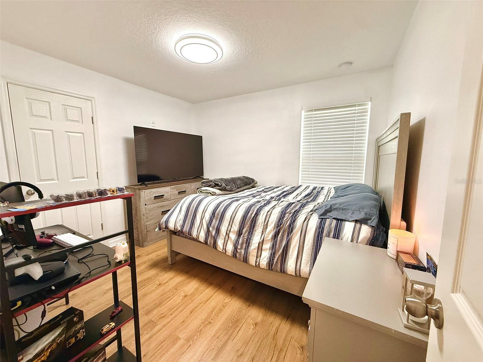 Image 30 of 43 For 2551 Avian Loop