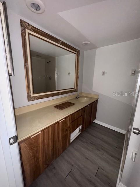 Image 13 of 17 For 5342 Bamboo Court 466