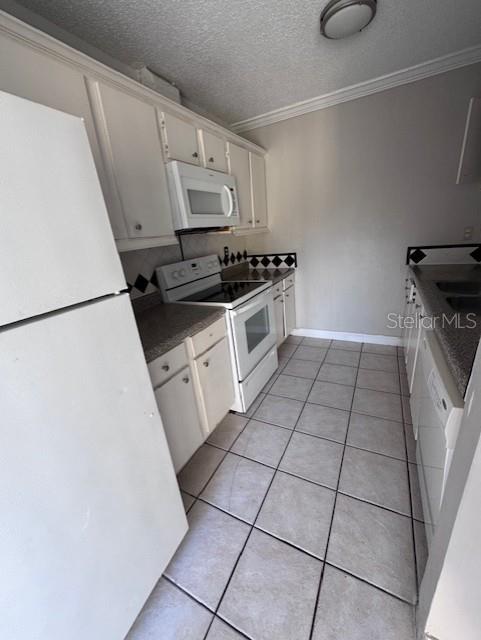 Image 5 of 17 For 5342 Bamboo Court 466