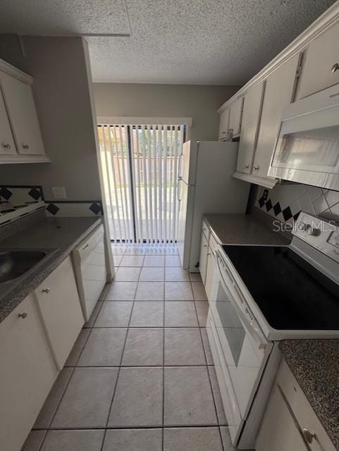 Image 6 of 17 For 5342 Bamboo Court 466