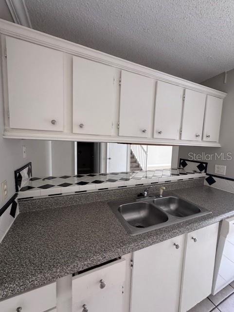 Image 7 of 17 For 5342 Bamboo Court 466