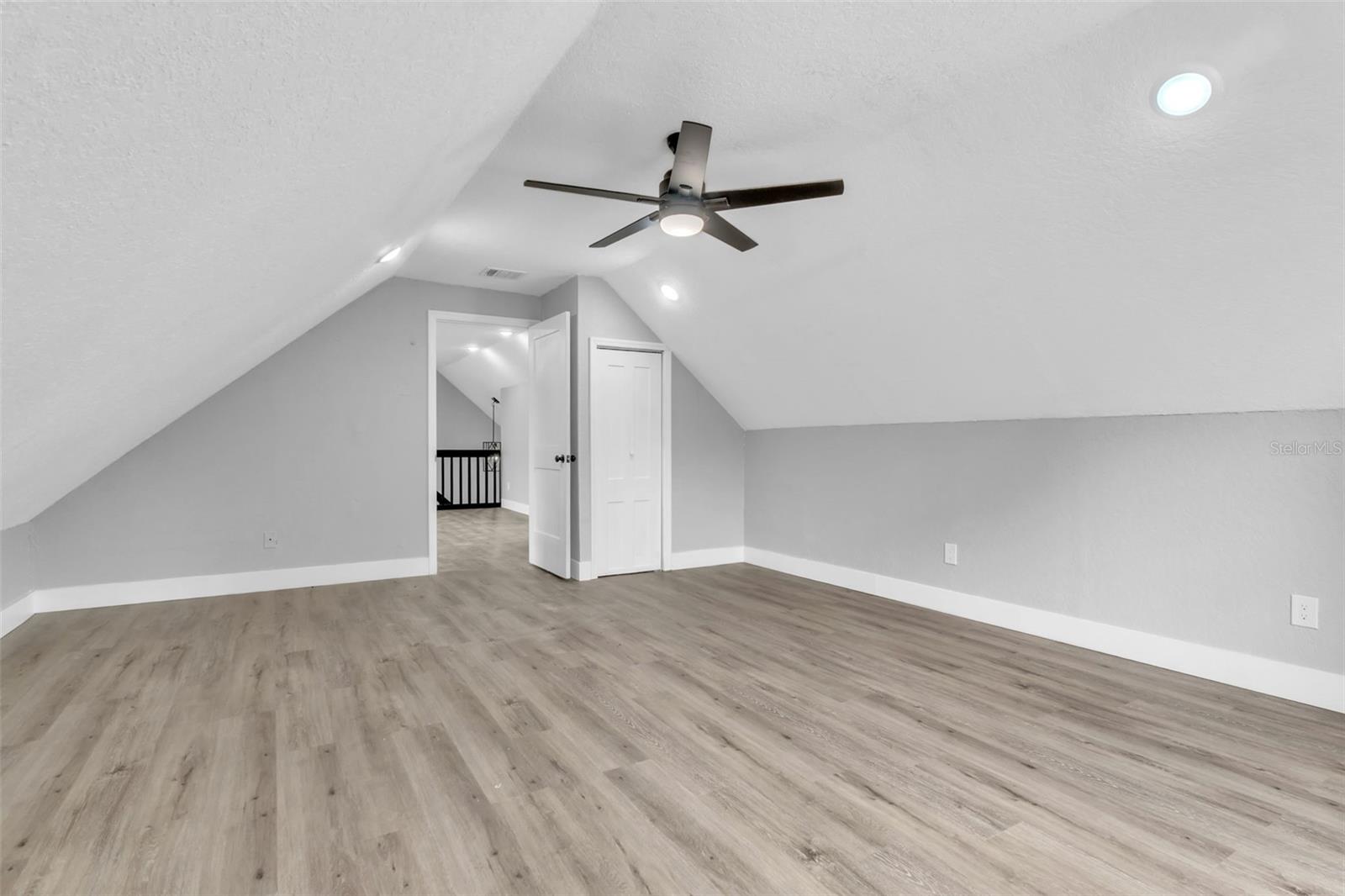 Image 19 of 30 For 2501 India Boulevard