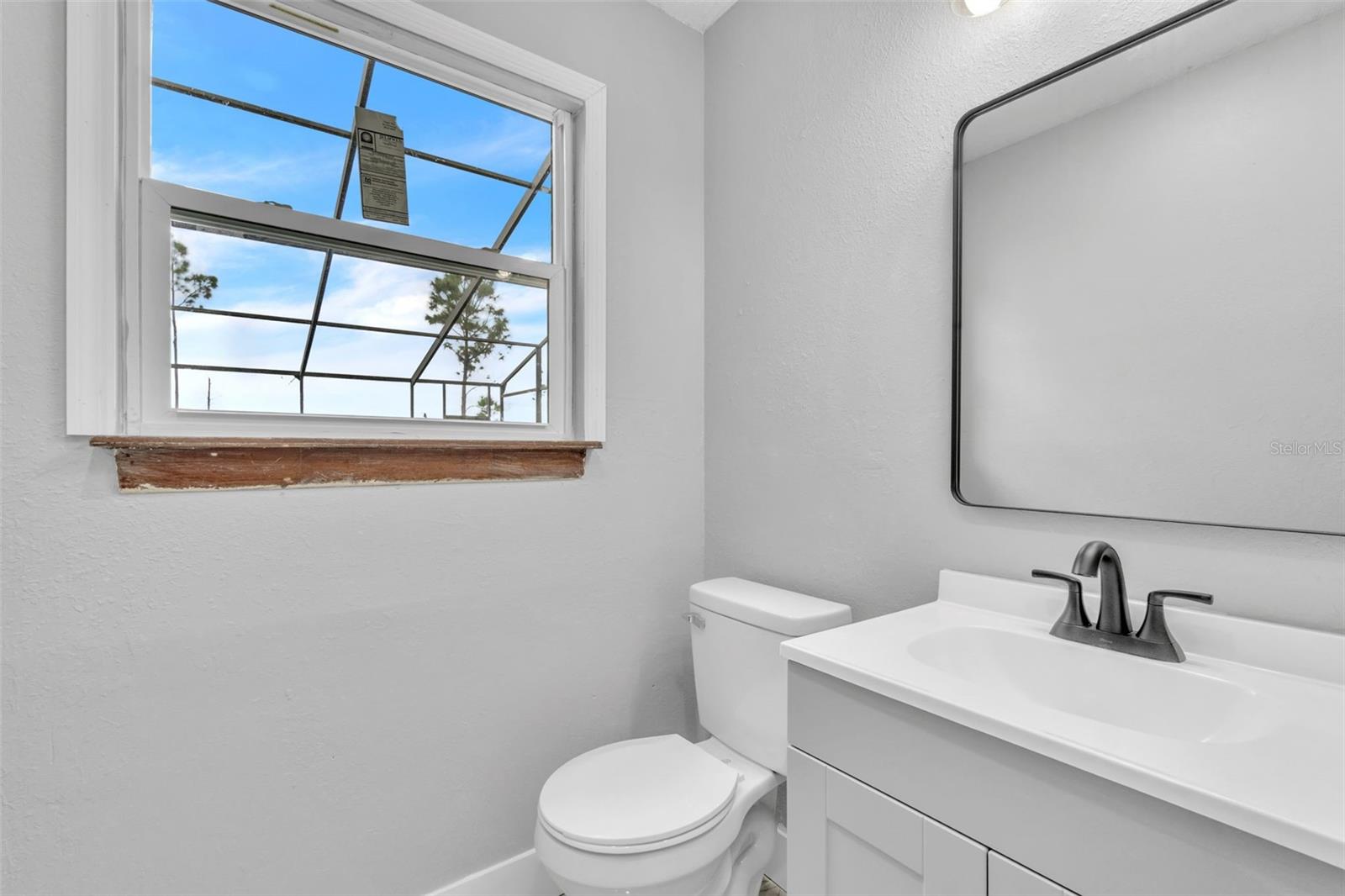 Image 20 of 30 For 2501 India Boulevard