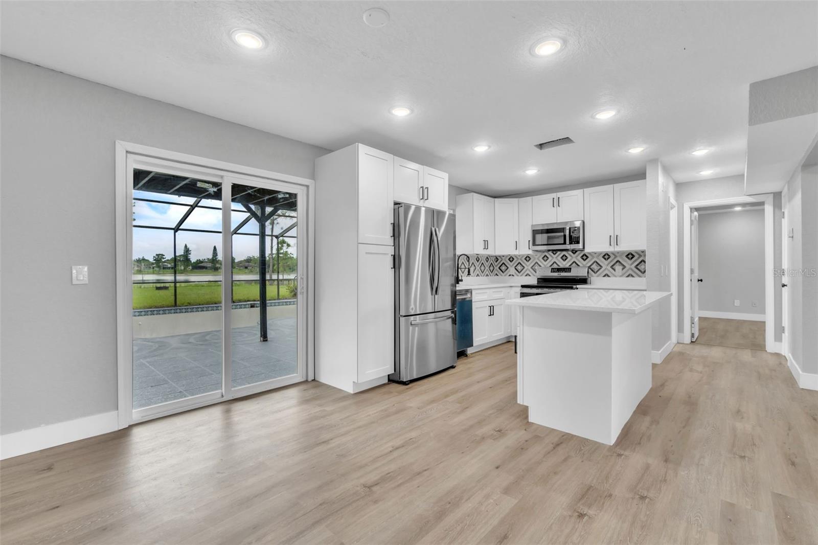 Image 4 of 30 For 2501 India Boulevard